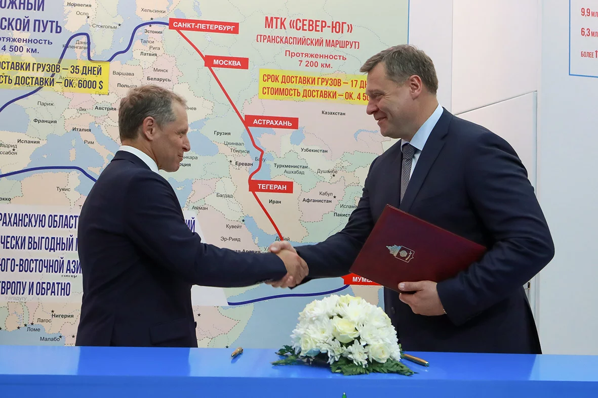Azimuth Airline and Astrakhan region sign Mutual Partnership Agreement