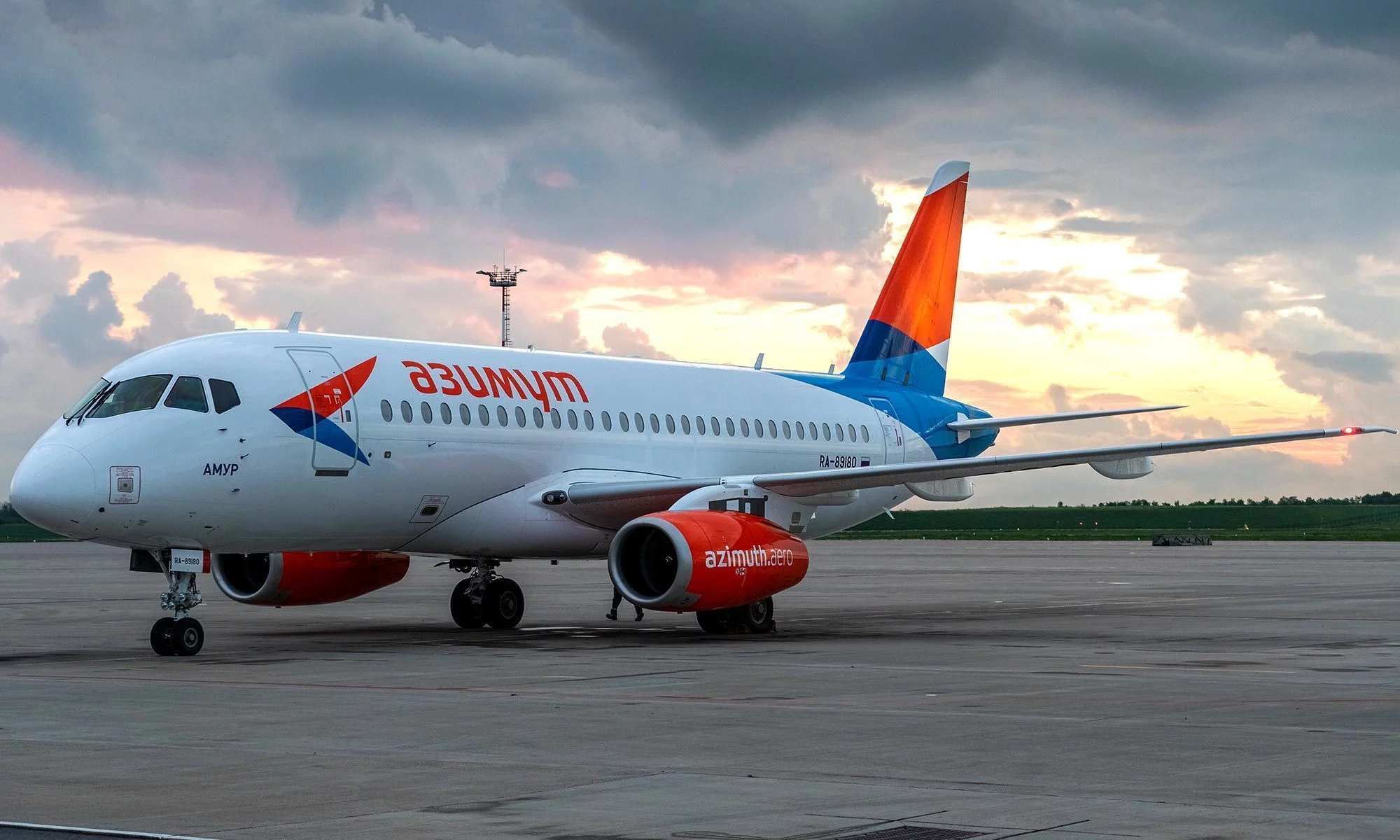 Azimuth Airlines increased air fleet with two new aircrafts up to 15 jets